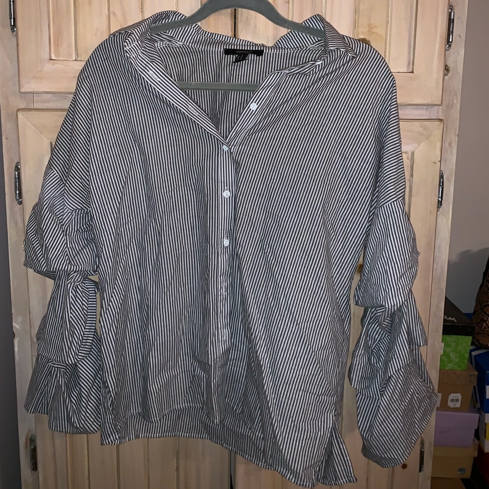 Button up with flowy sleeves